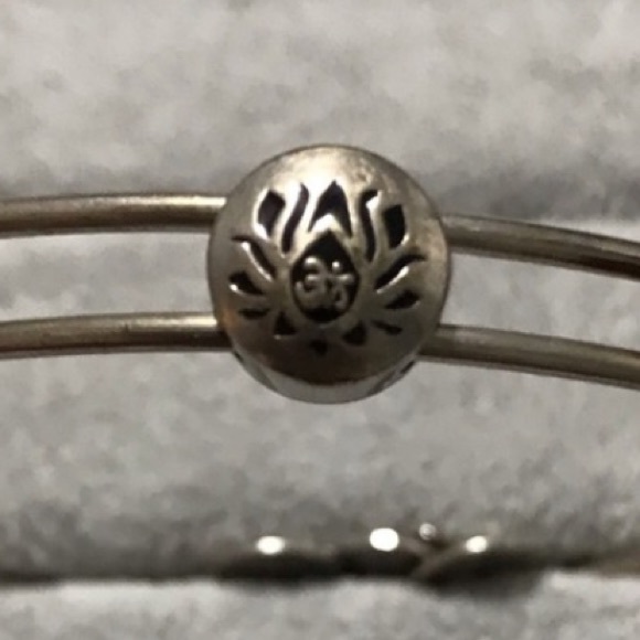 New Alex & Ani Sterling Silver Lotus Flower Adjustable Bangle Bracelet - Picture 2 of 9